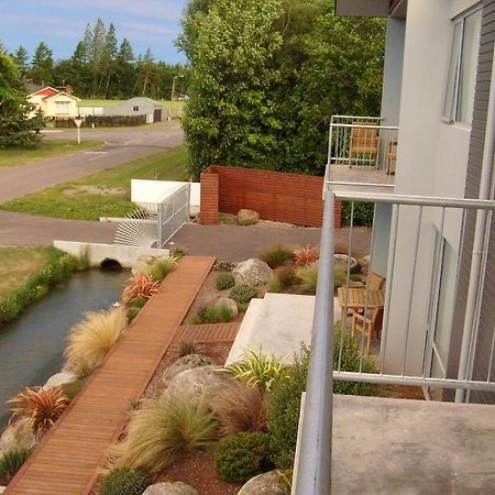 Central Apartments Метвен Номер фото